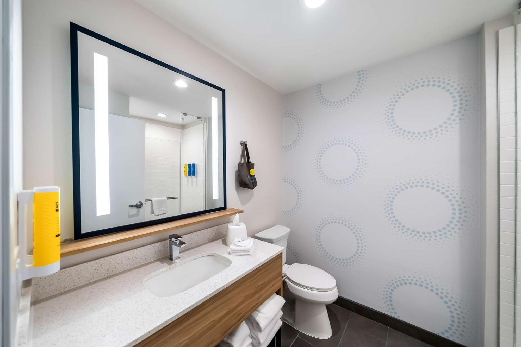 Tru By Hilton Plano Hwy 75 Hotel ภายนอก รูปภาพ