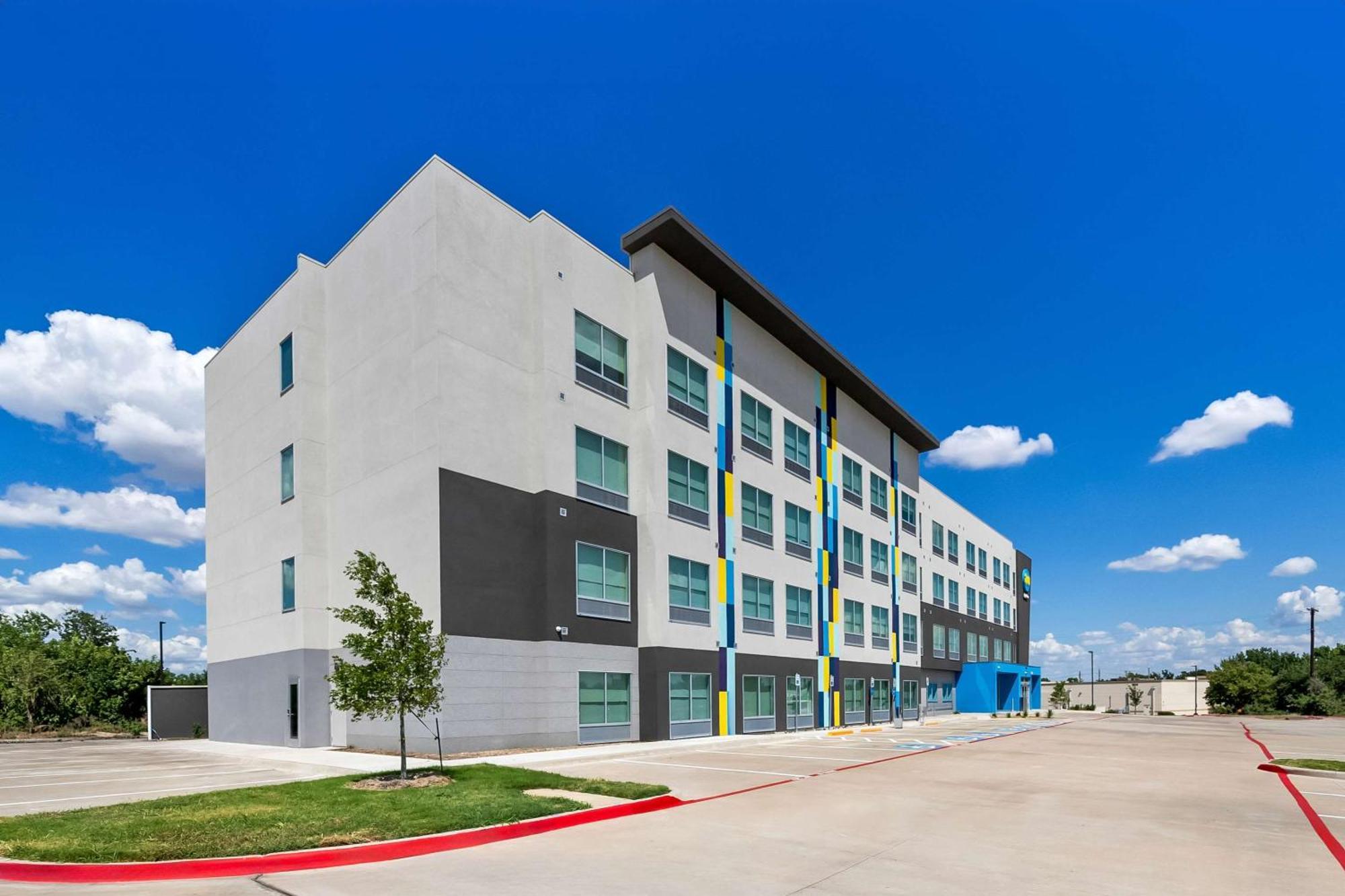 Tru By Hilton Plano Hwy 75 Hotel ภายนอก รูปภาพ